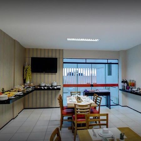 Holiday Hotel Picos Exterior foto